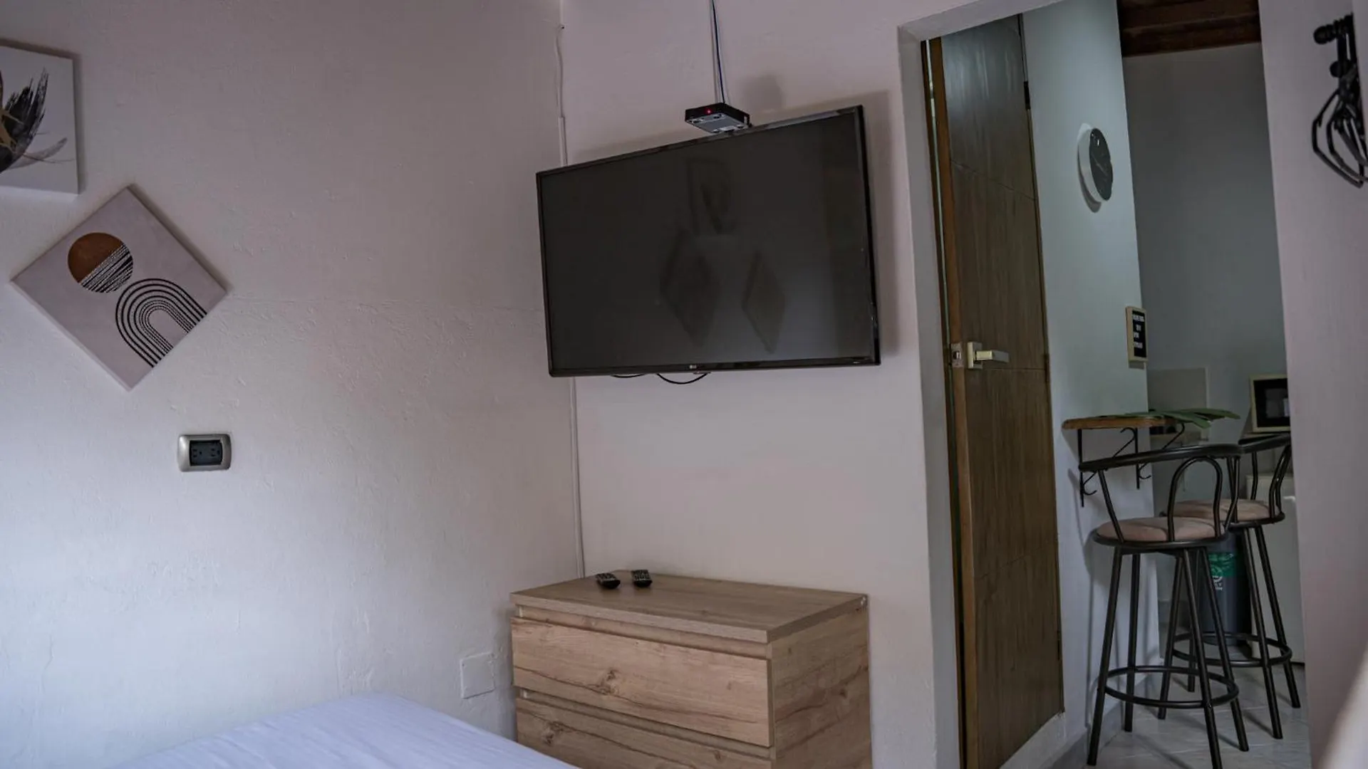 Rest Apartment In The Poblado Medellin